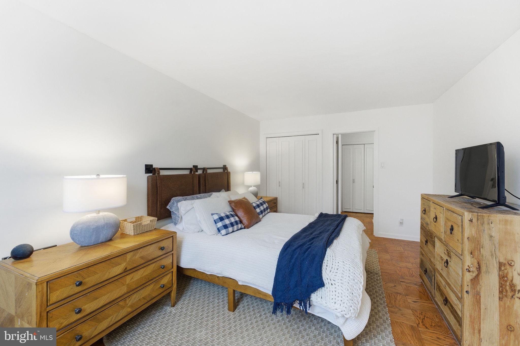 CIRCLE - Residential