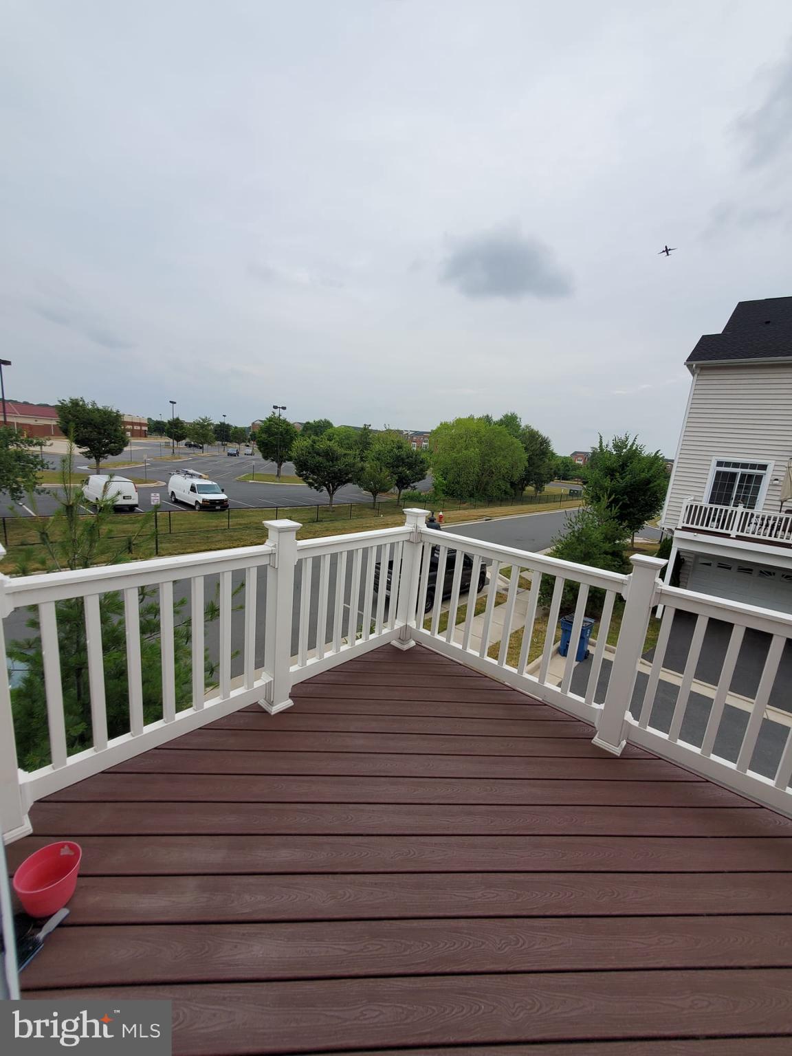 LOUDOUN VALLEY ESTATES 2 - Residential Lease