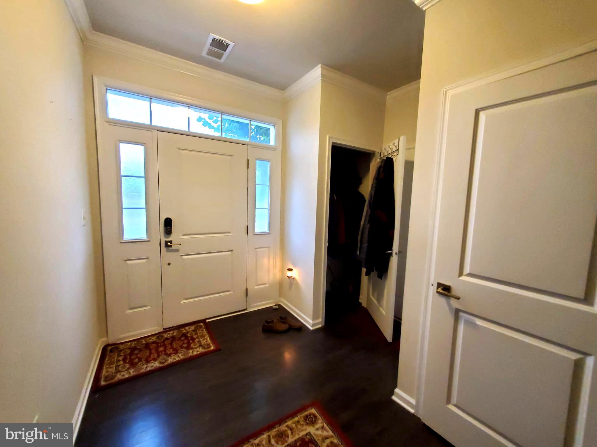 LOUDOUN VALLEY ESTATES 2 - Residential Lease