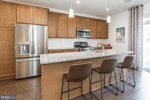 Townhouse For Sale - 50 Becker Drive #23<br/> CHALFONT, PA 18914