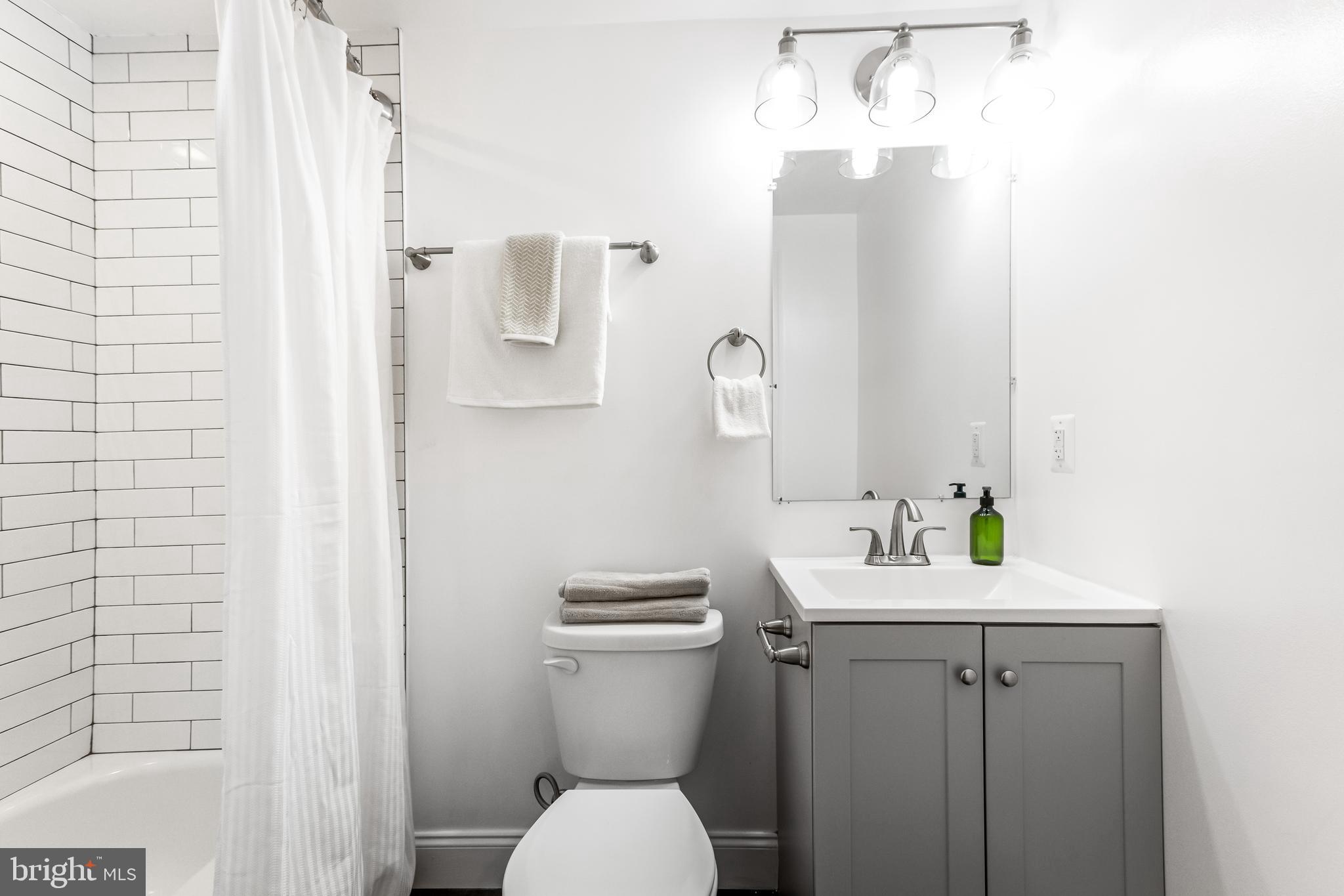 CANTON - Residential Lease