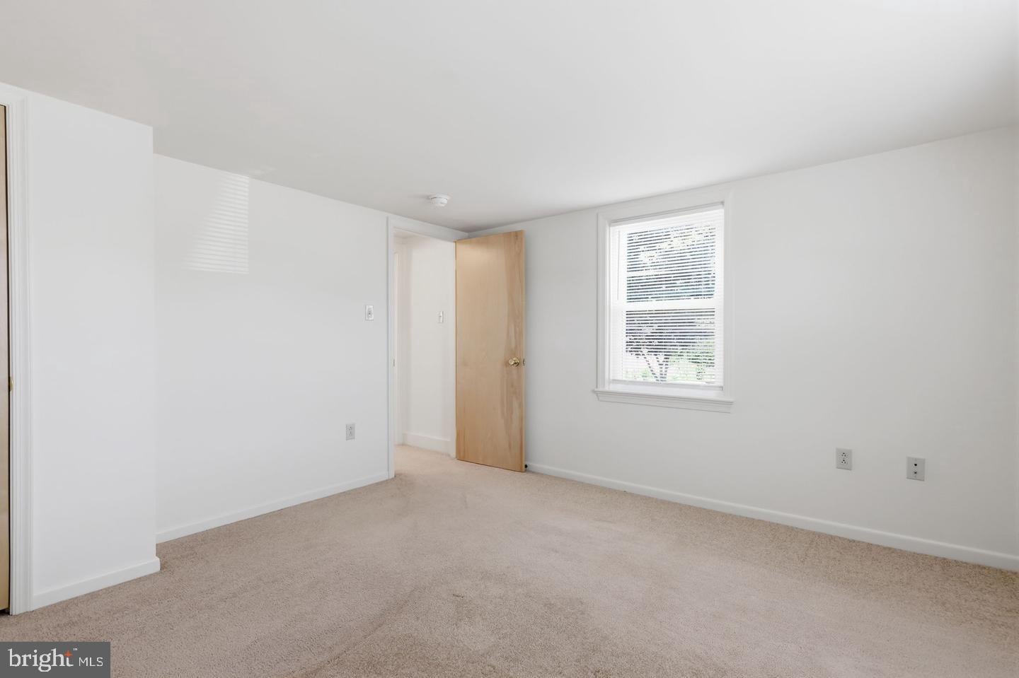 4 CORLISS AVENUE