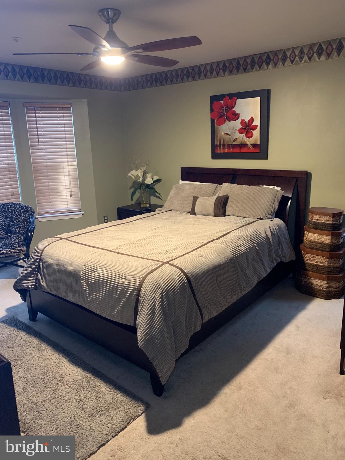 ROSECROFT COMMONS - Residential