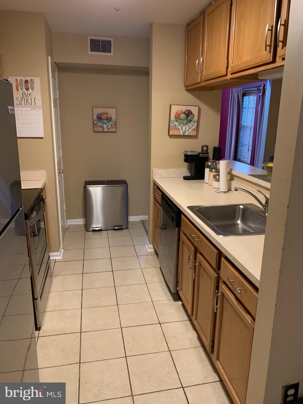 ROSECROFT COMMONS - Residential