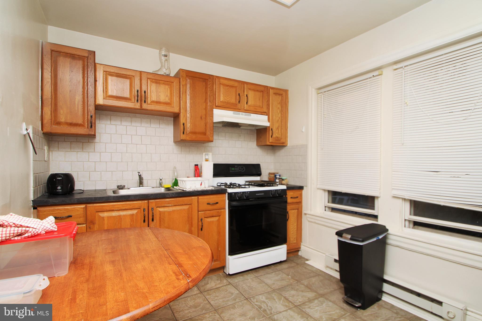 CONSHOHOCKEN - Residential Lease