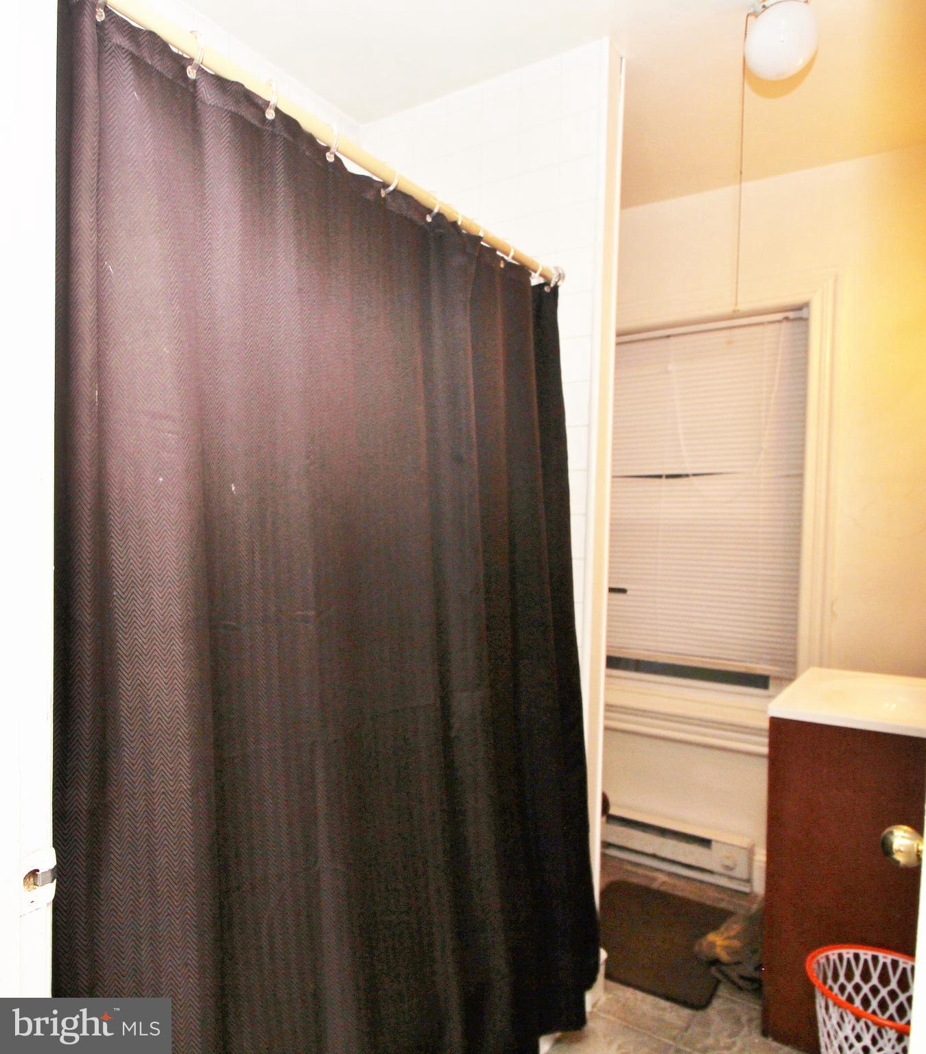 CONSHOHOCKEN - Residential Lease