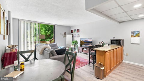 Multifamily For Sale - 801 Yale Avenue<br/> Delaware County, SWARTHMORE, PA 19081