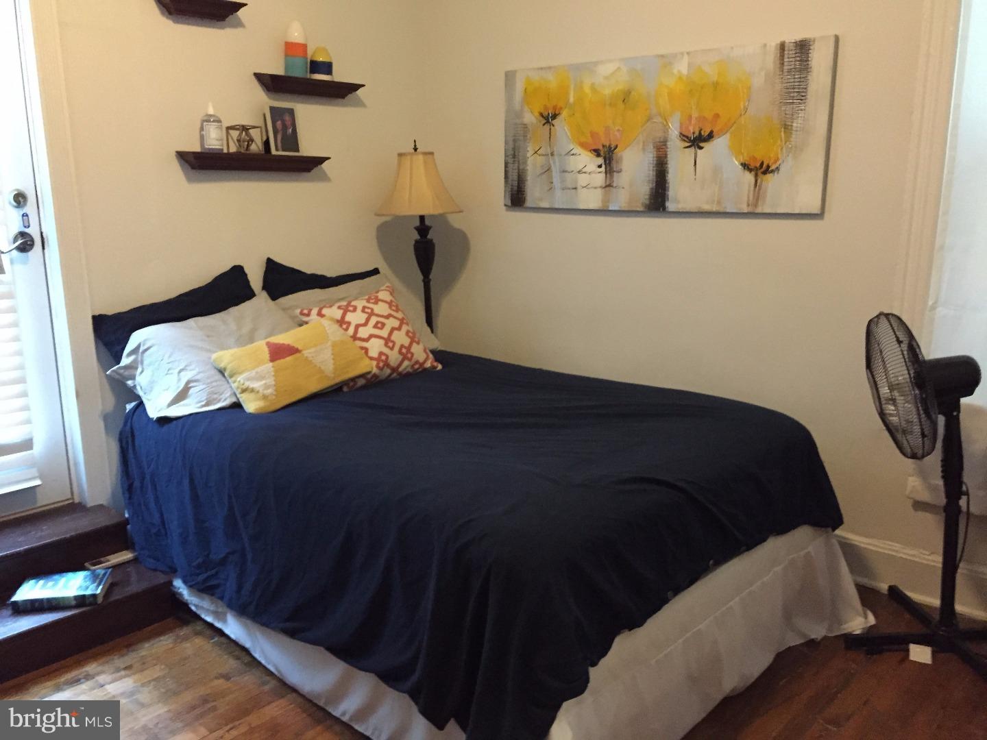 SOCIETY HILL - Commercial Sale