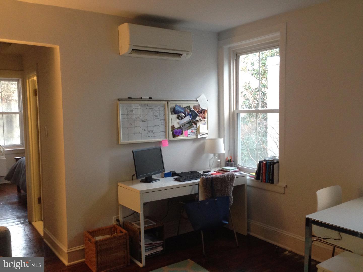 SOCIETY HILL - Commercial Sale