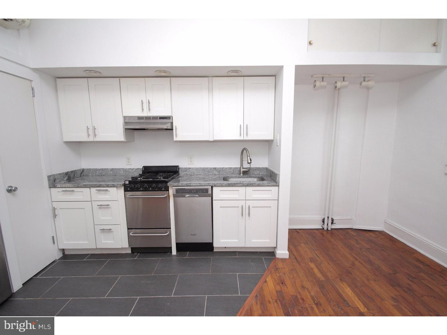 SOCIETY HILL - Commercial Sale