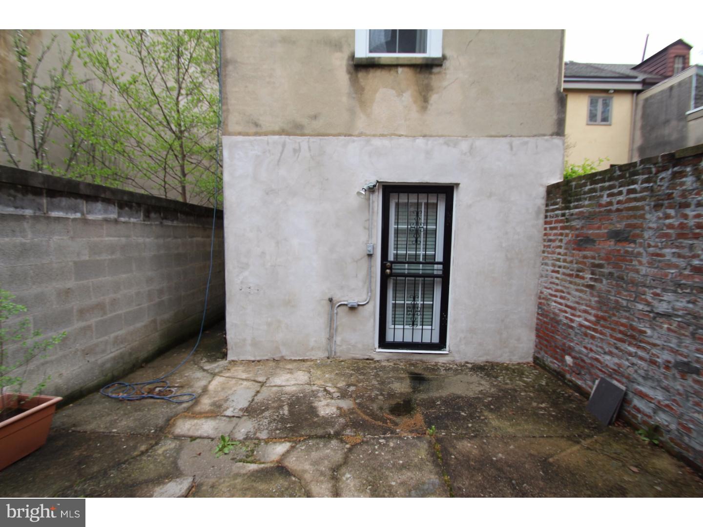 SOCIETY HILL - Commercial Sale