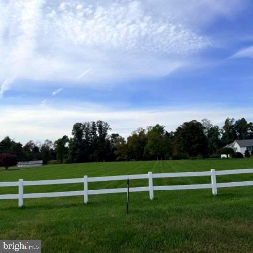Photo of 3363 Harris Road, TOWNSEND, DE 19734 (MLS # DENC2091422)