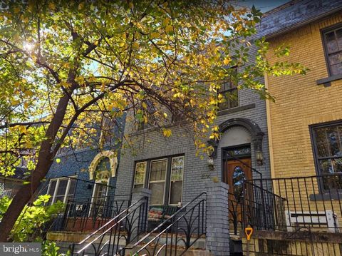 2714 WOODLEY PLACE NW WASHINGTON DC 20008