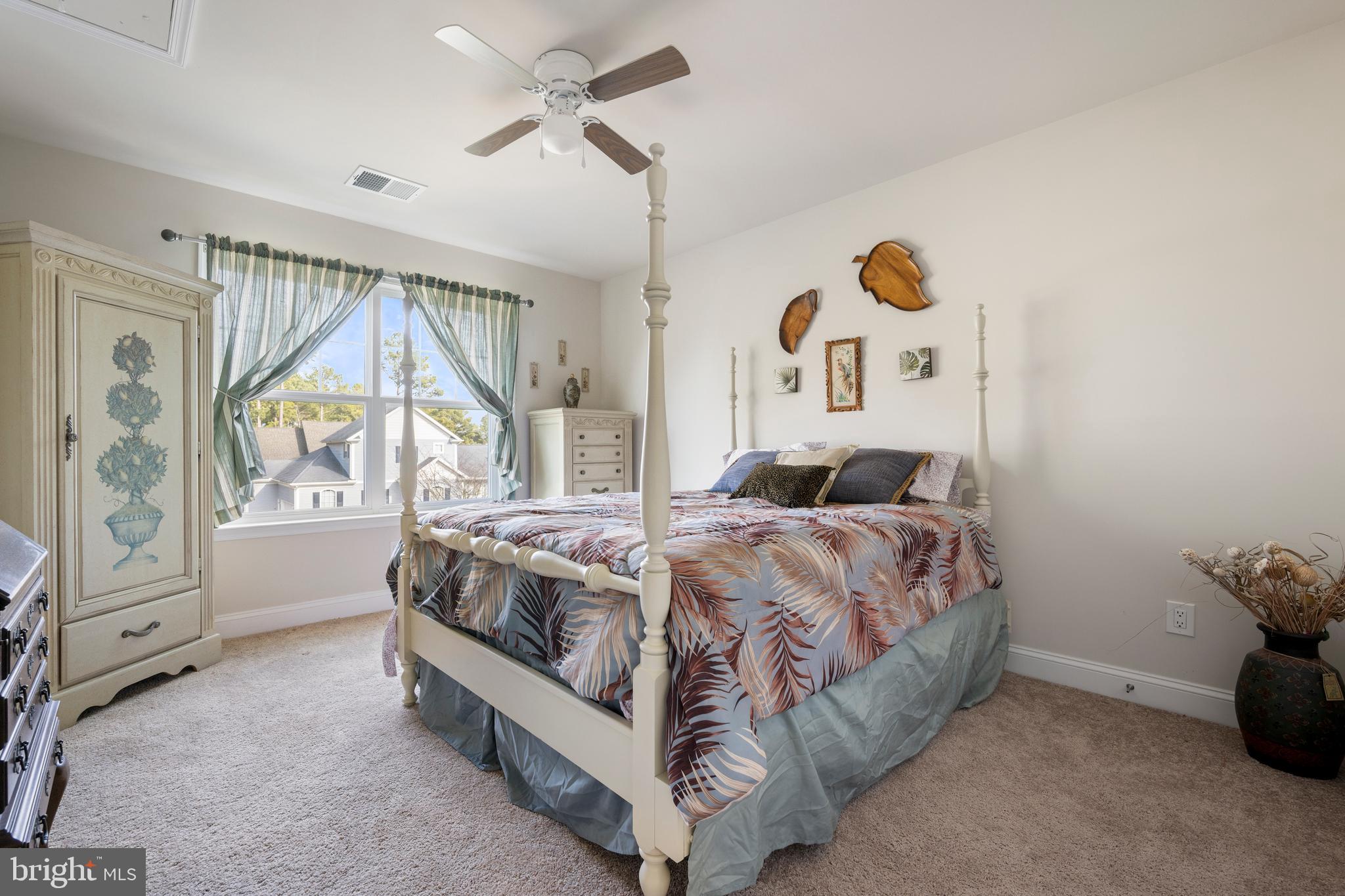 OCEAN PINES - THE POINT - Residential