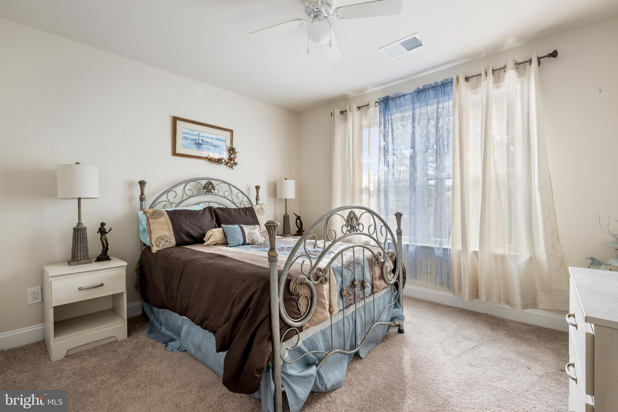 OCEAN PINES - THE POINT - Residential