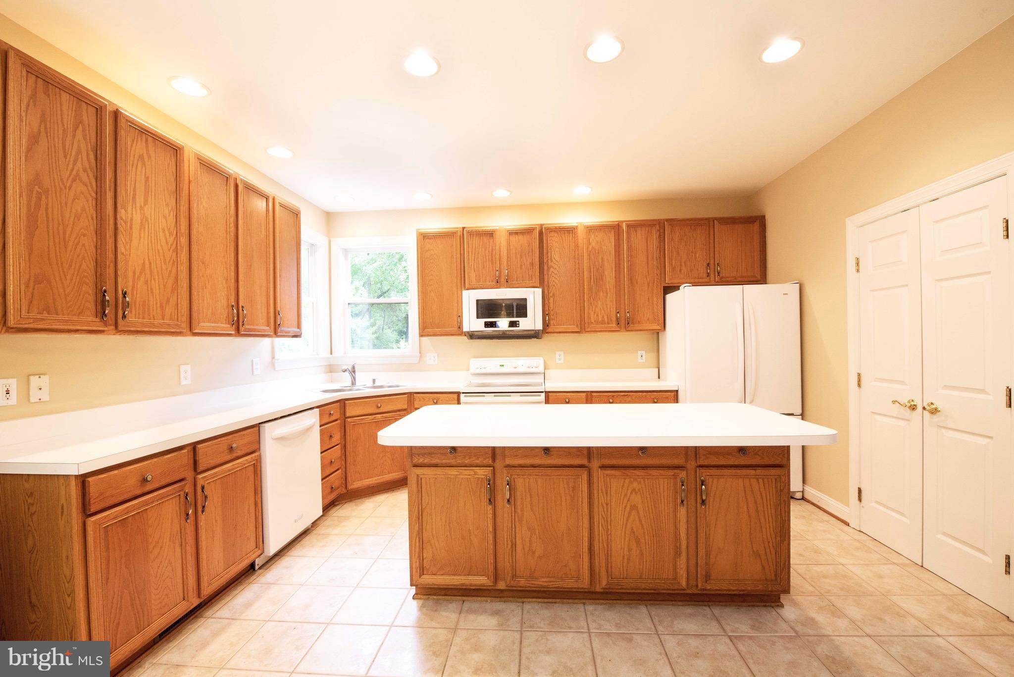 MISTY RIDGE - Residential