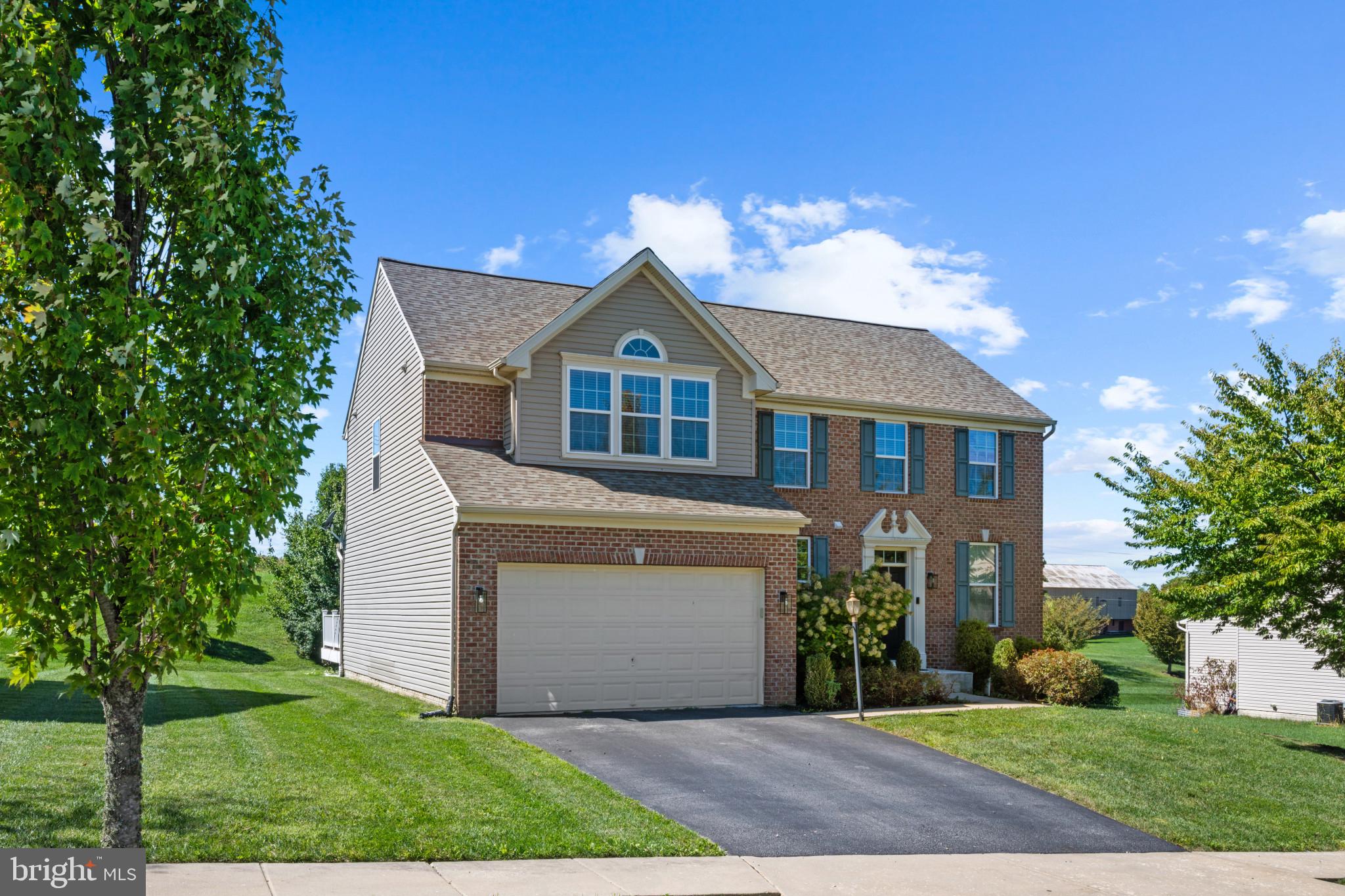 8608 DIAMOND RUN COURT