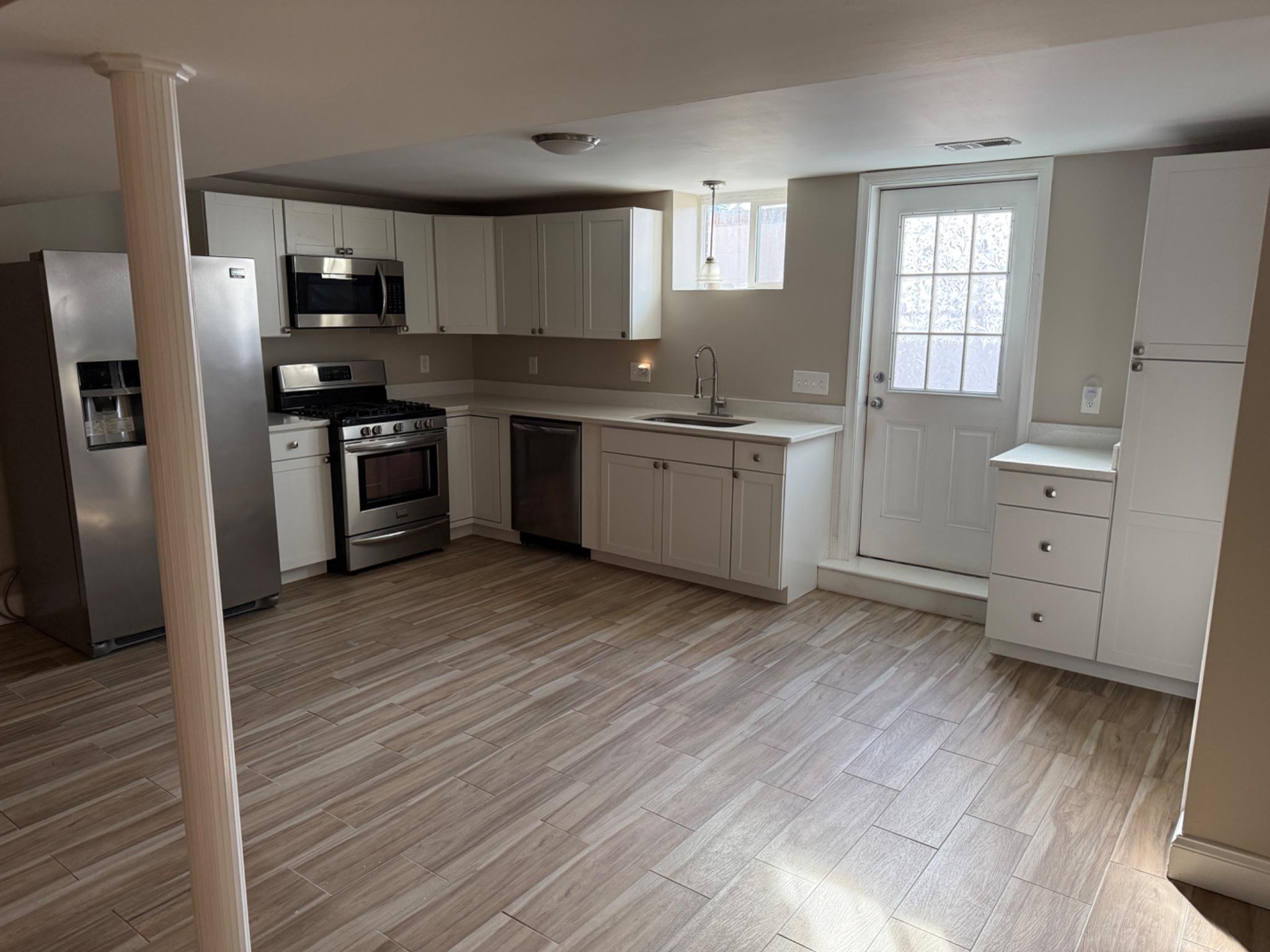 COVERS CORNER - Residential
