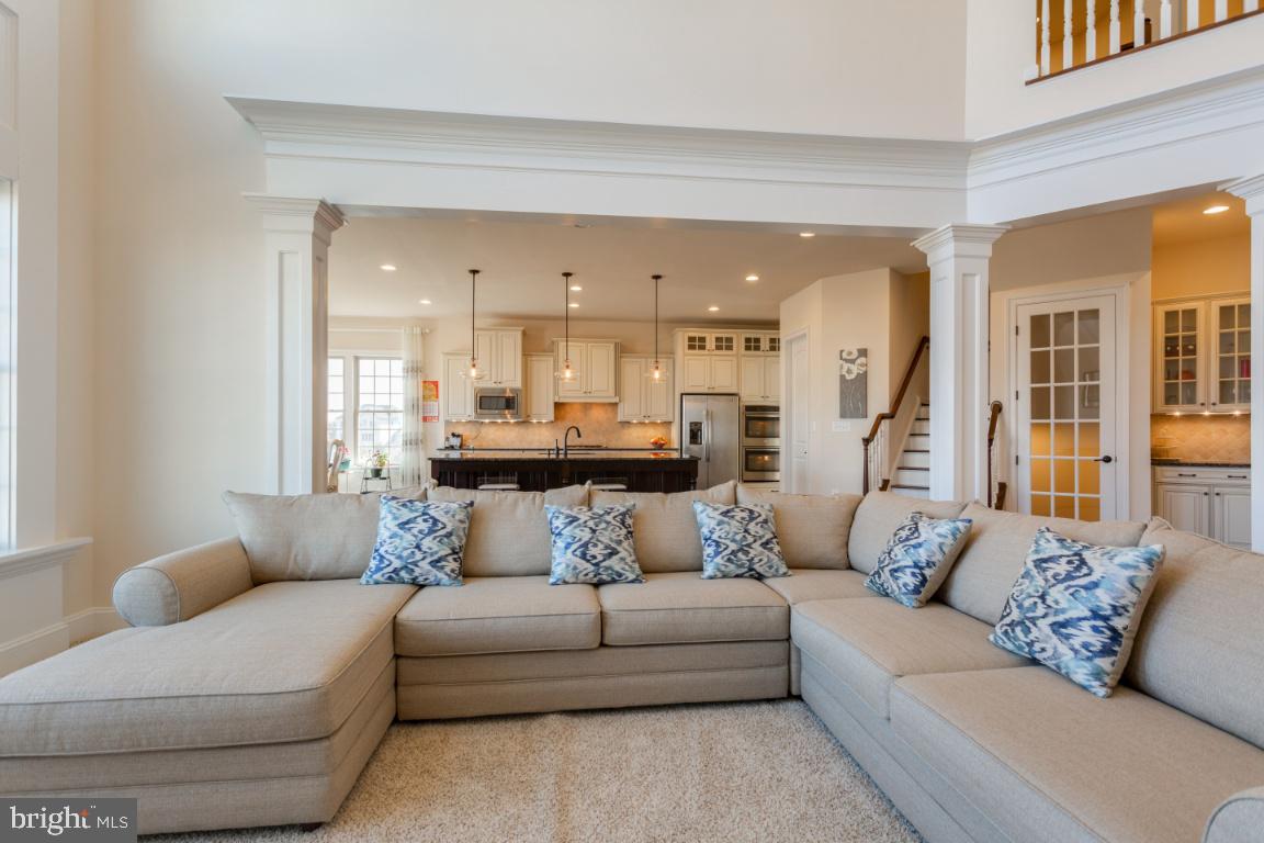 DAWSON'S CORNER - Residential