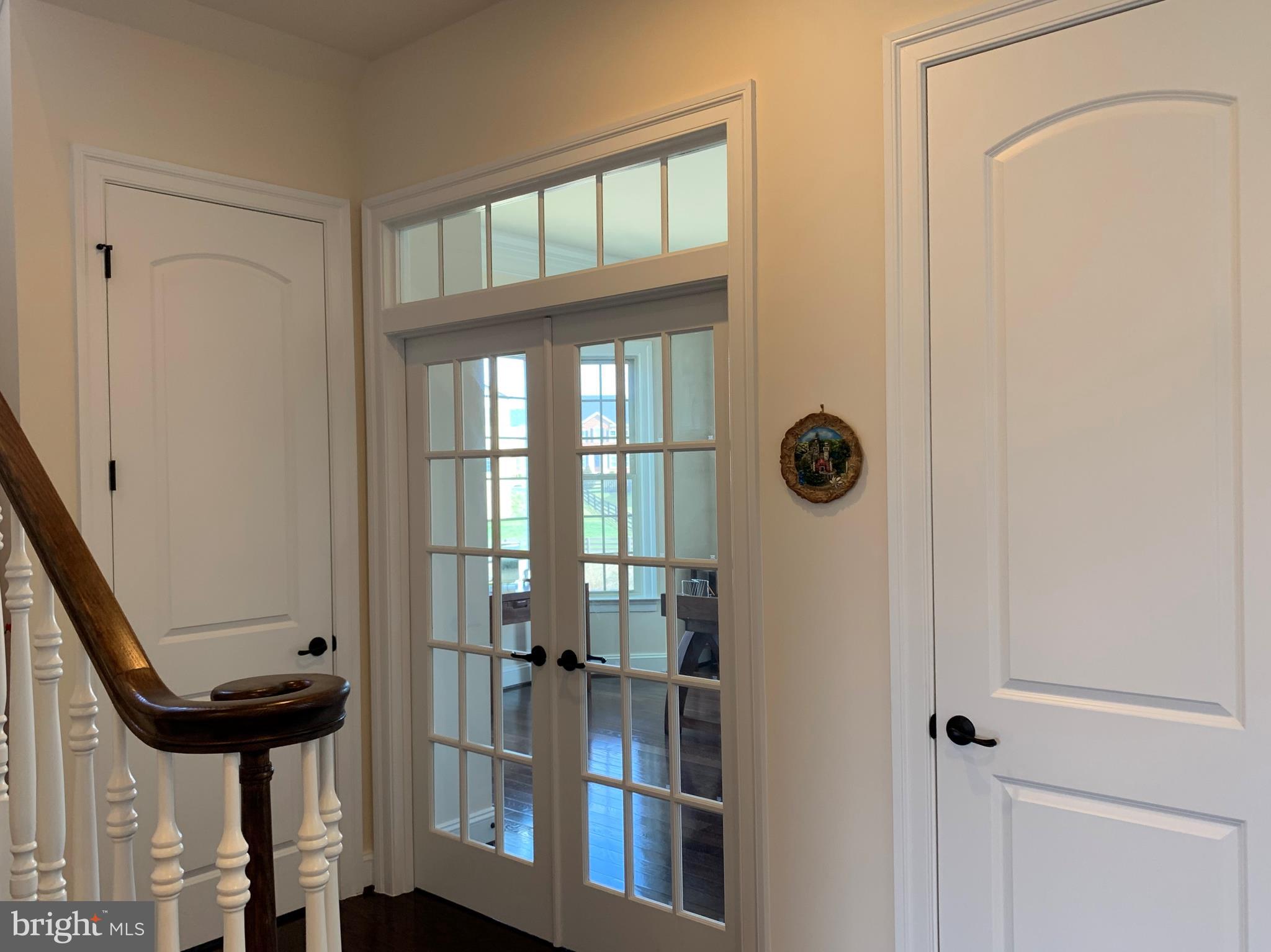 DAWSON'S CORNER - Residential