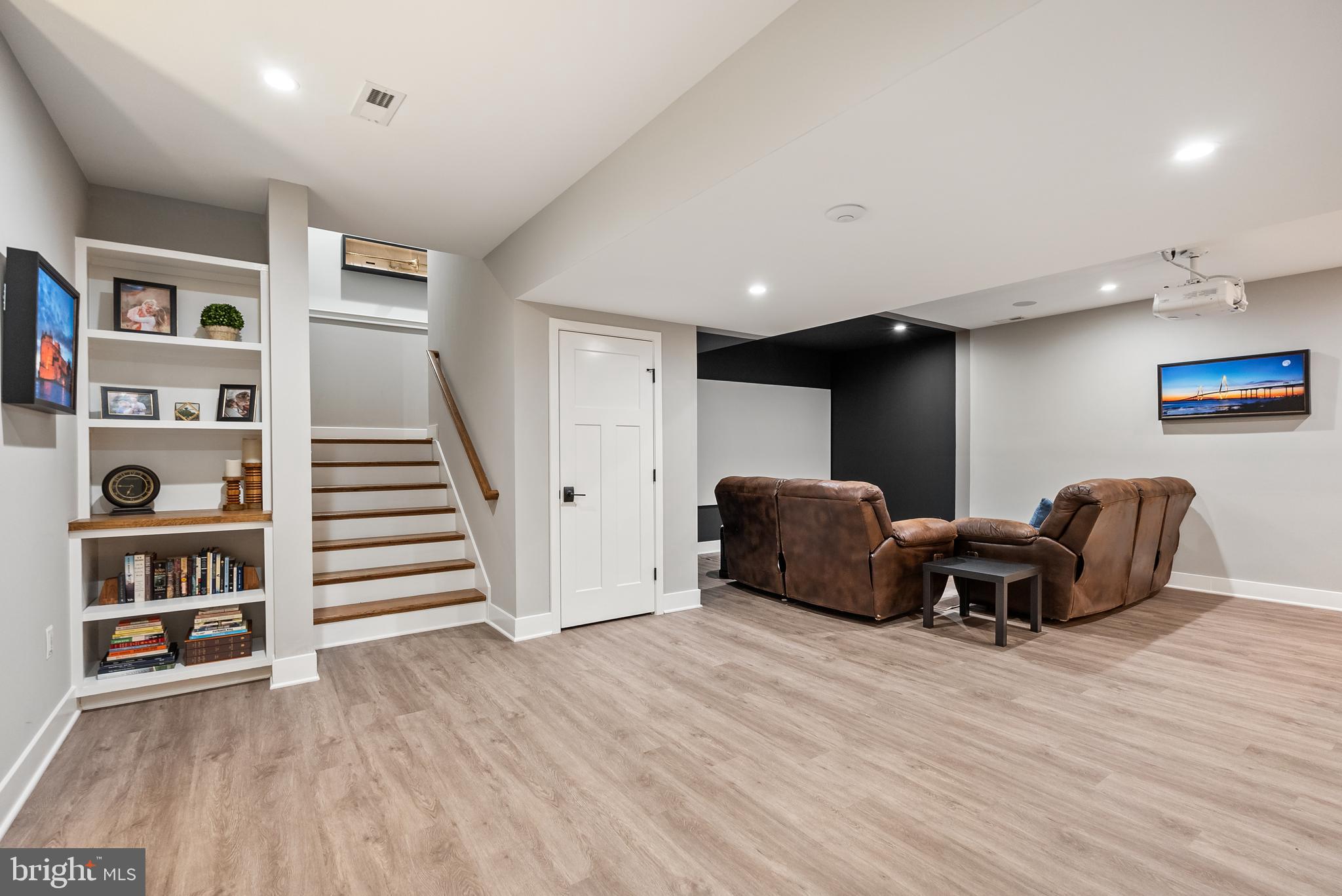 RAVENSWORTH - Residential