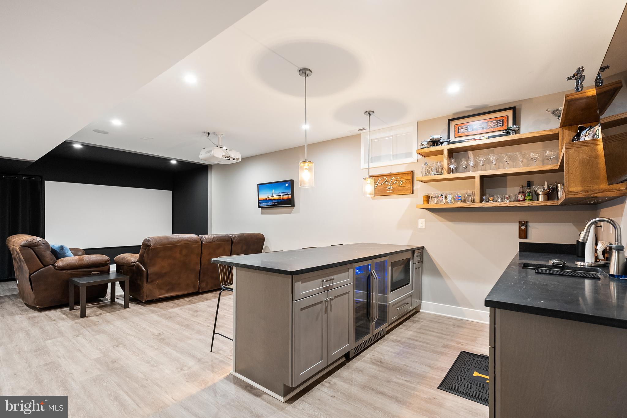 RAVENSWORTH - Residential