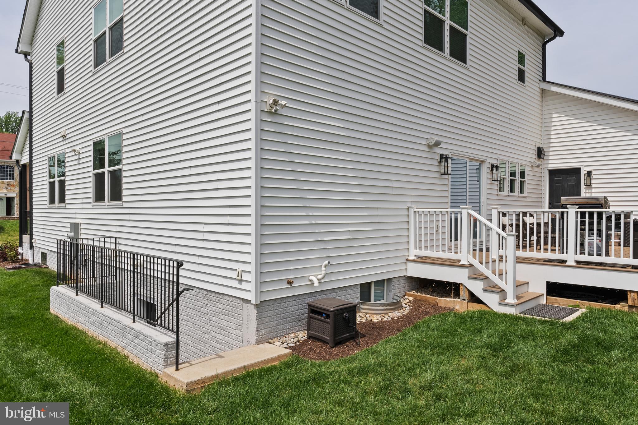 RAVENSWORTH - Residential