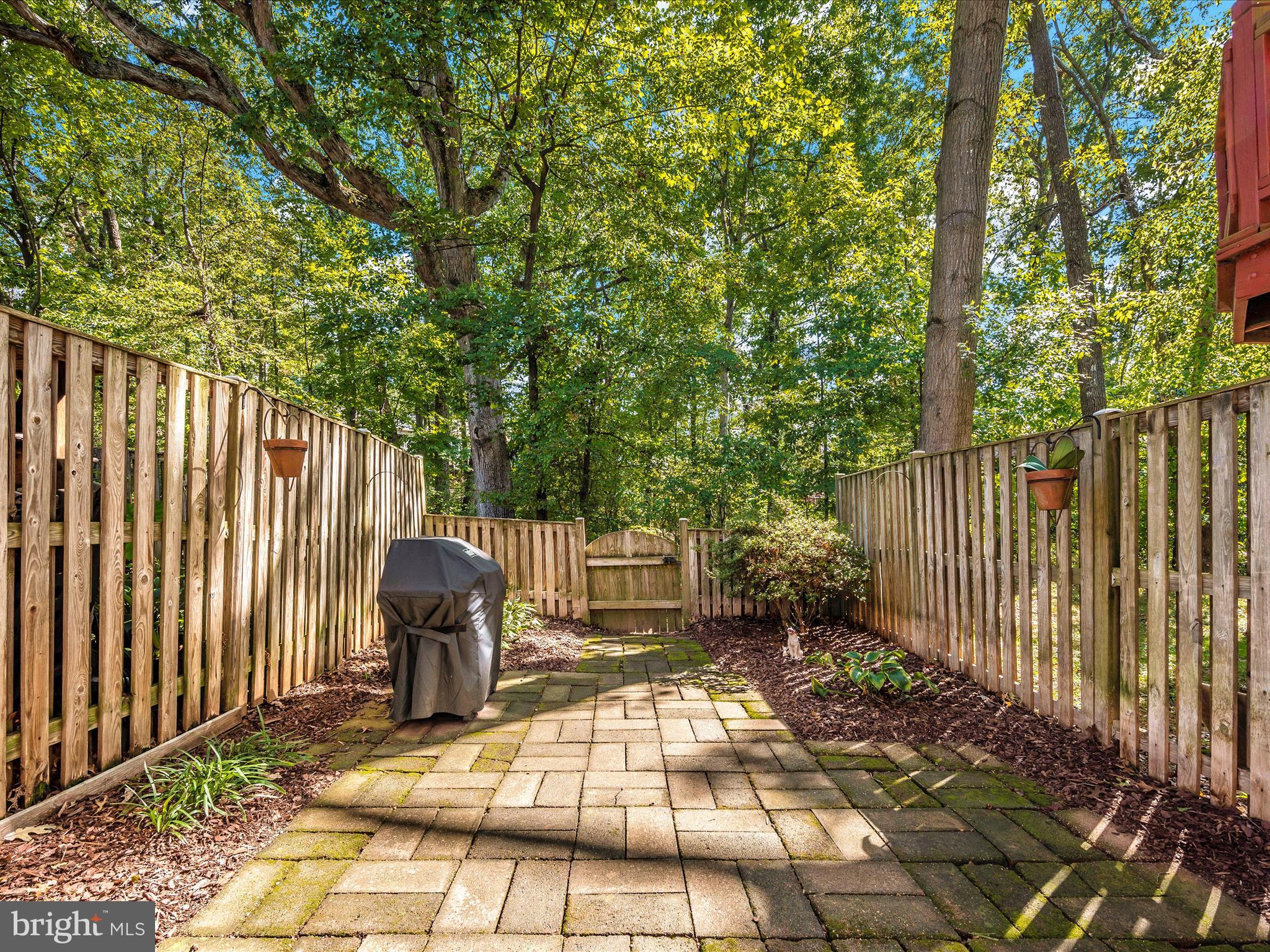 GUNNERS LAKE VILLAGE - Residential