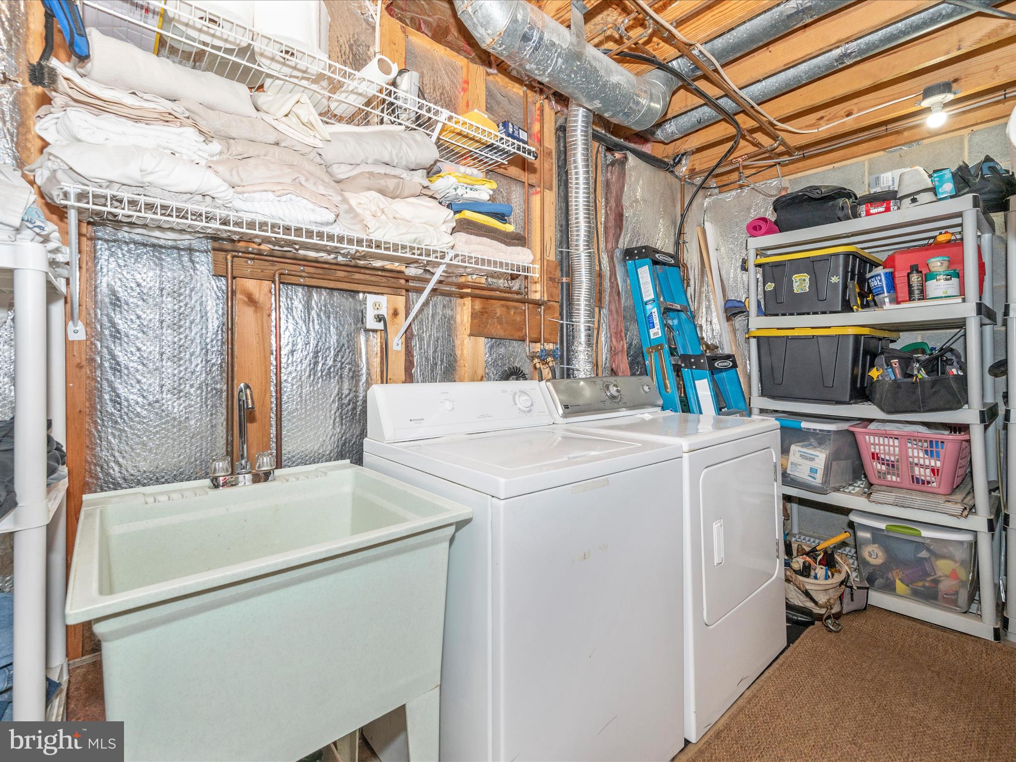 GUNNERS LAKE VILLAGE - Residential