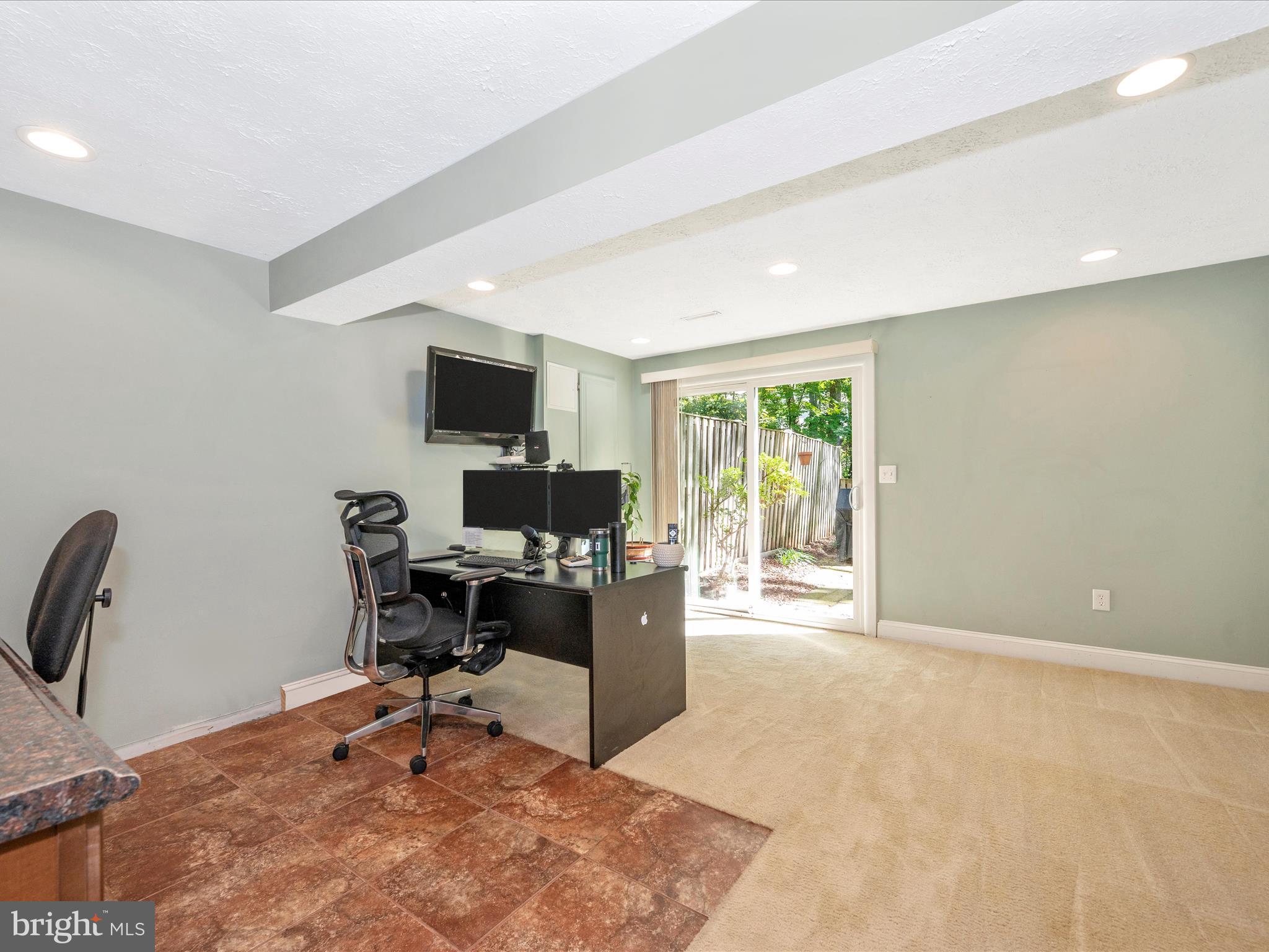 GUNNERS LAKE VILLAGE - Residential