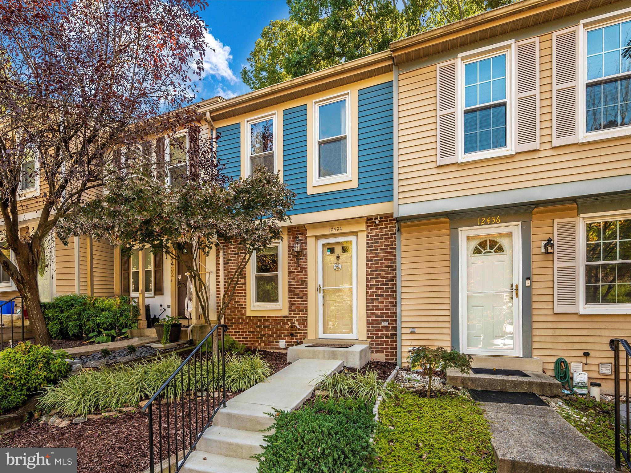 GUNNERS LAKE VILLAGE - Residential