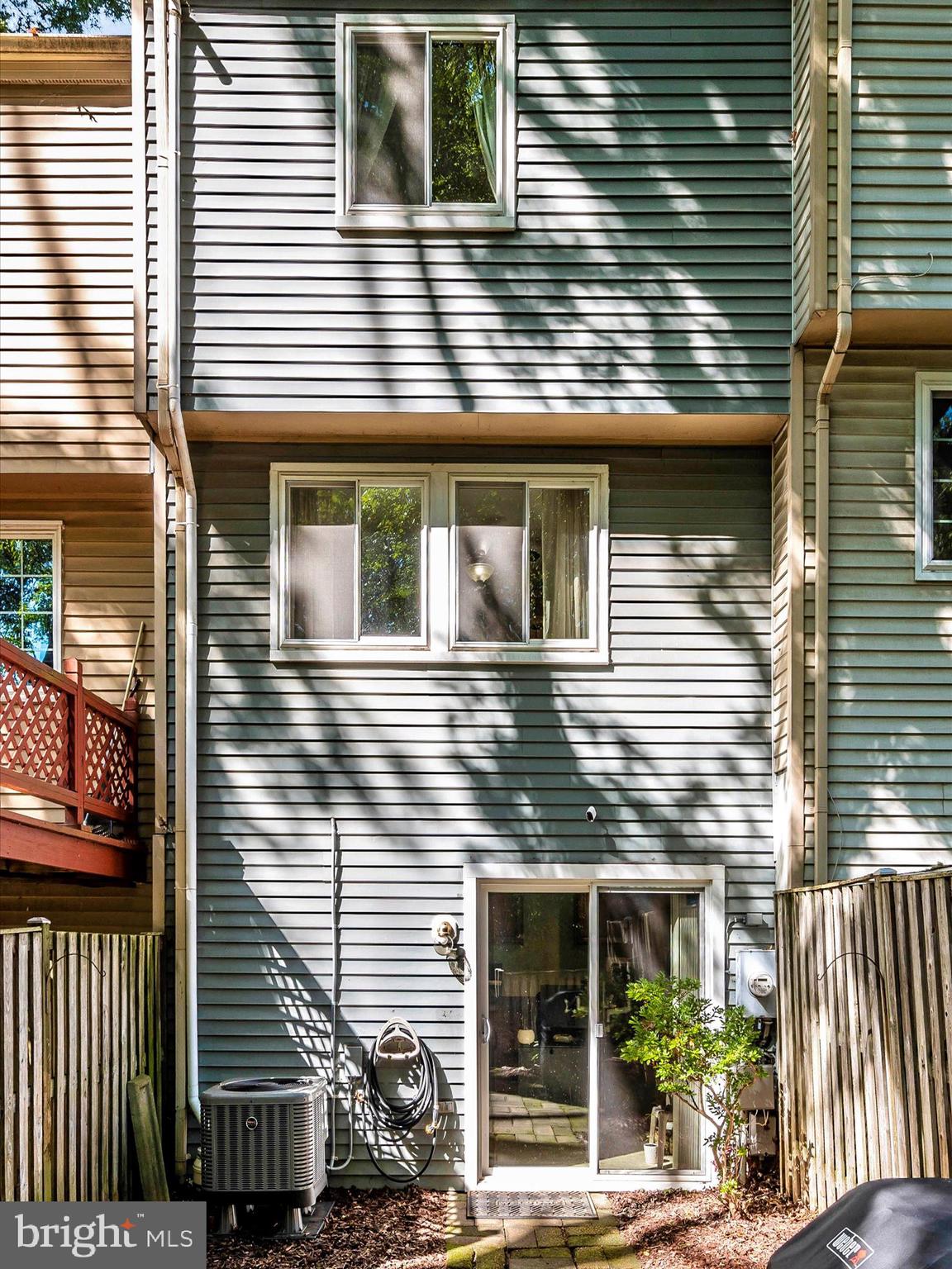 GUNNERS LAKE VILLAGE - Residential