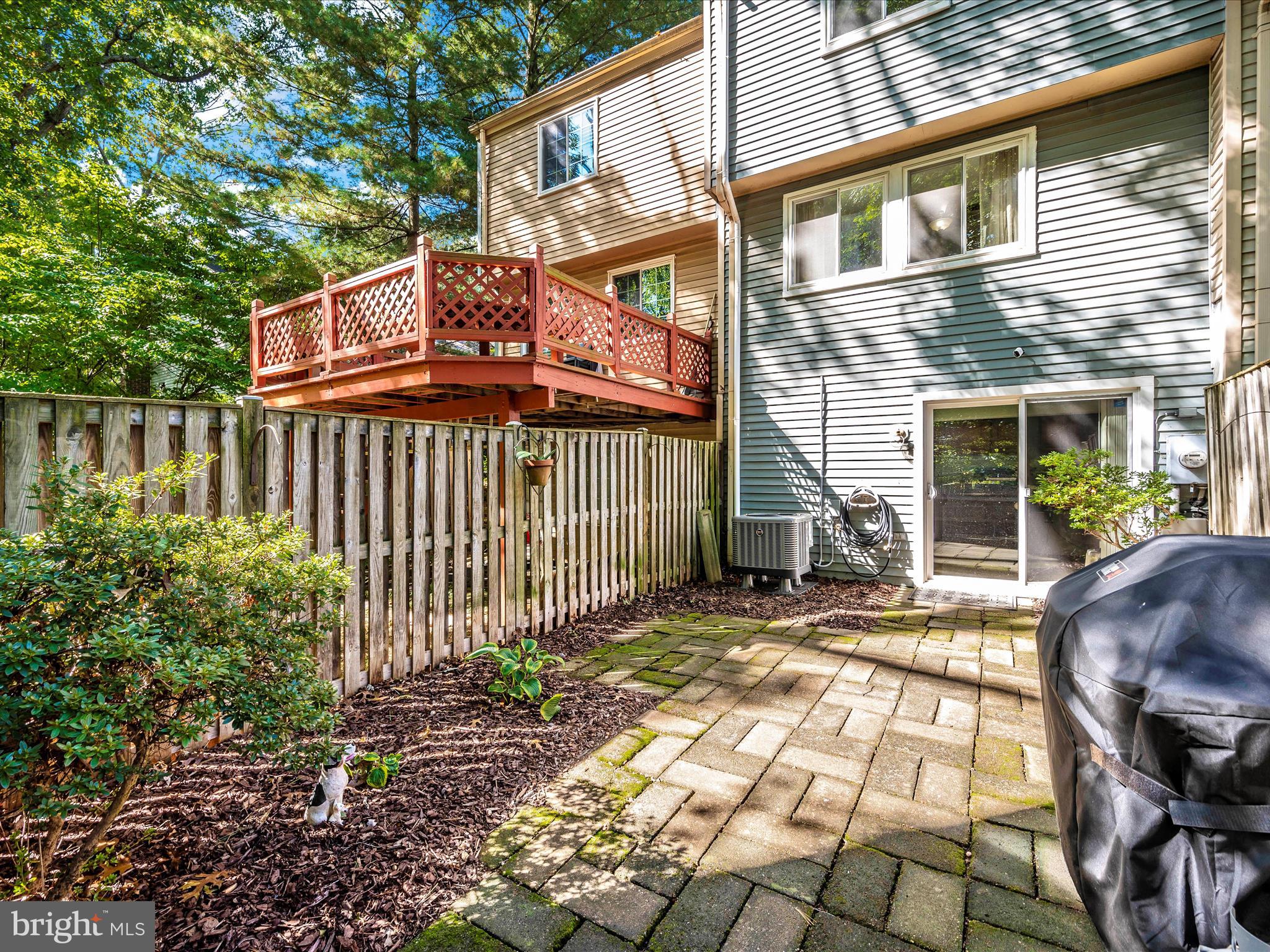 GUNNERS LAKE VILLAGE - Residential