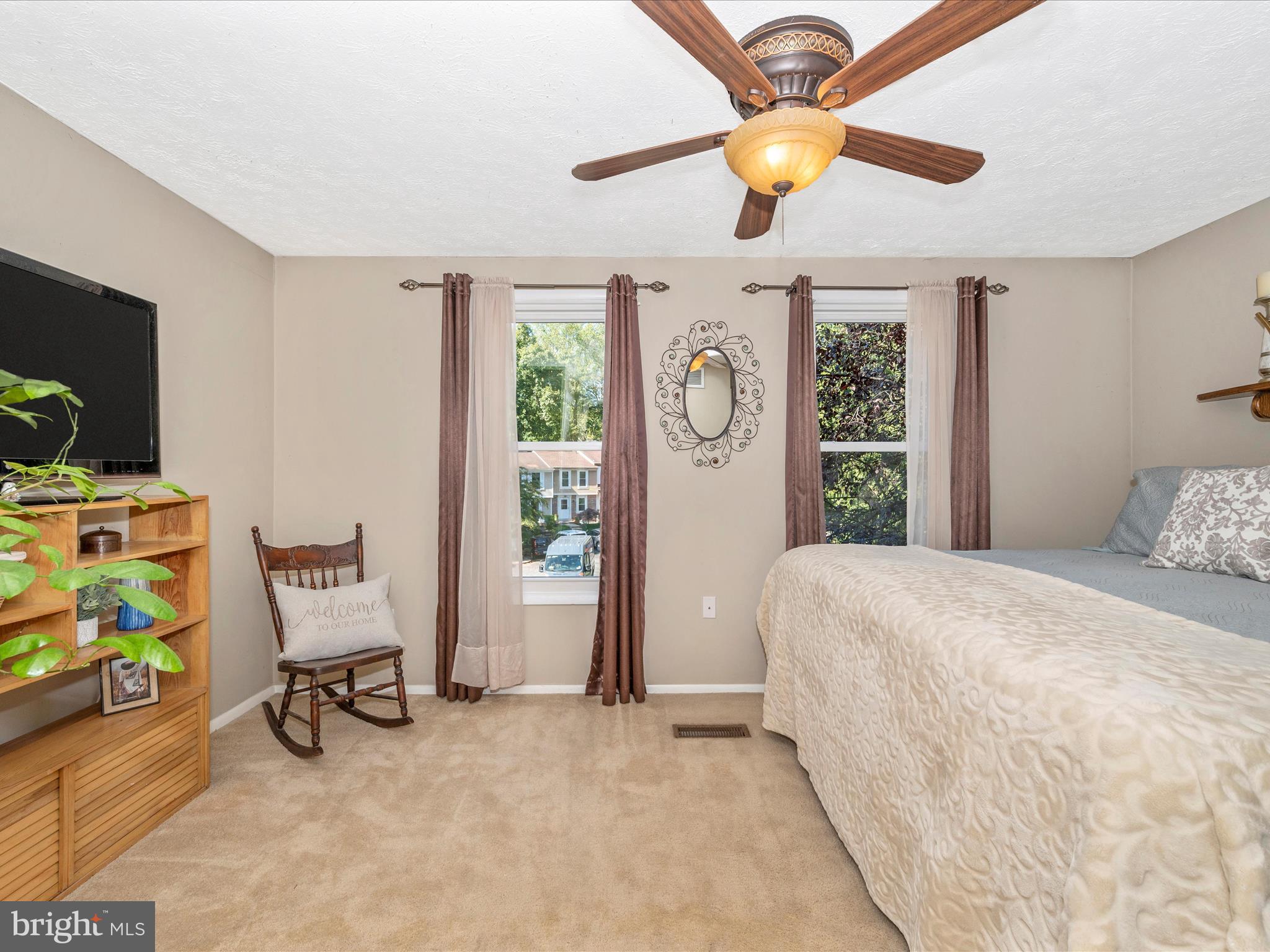 GUNNERS LAKE VILLAGE - Residential