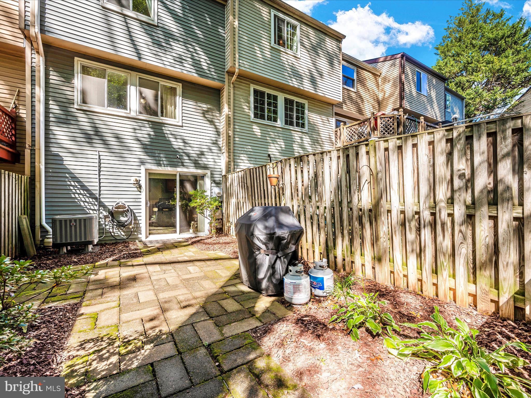 GUNNERS LAKE VILLAGE - Residential