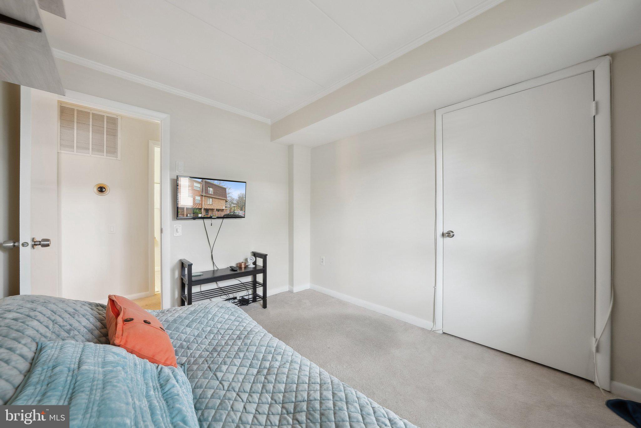 TERRACE TOWNHOME - Residential