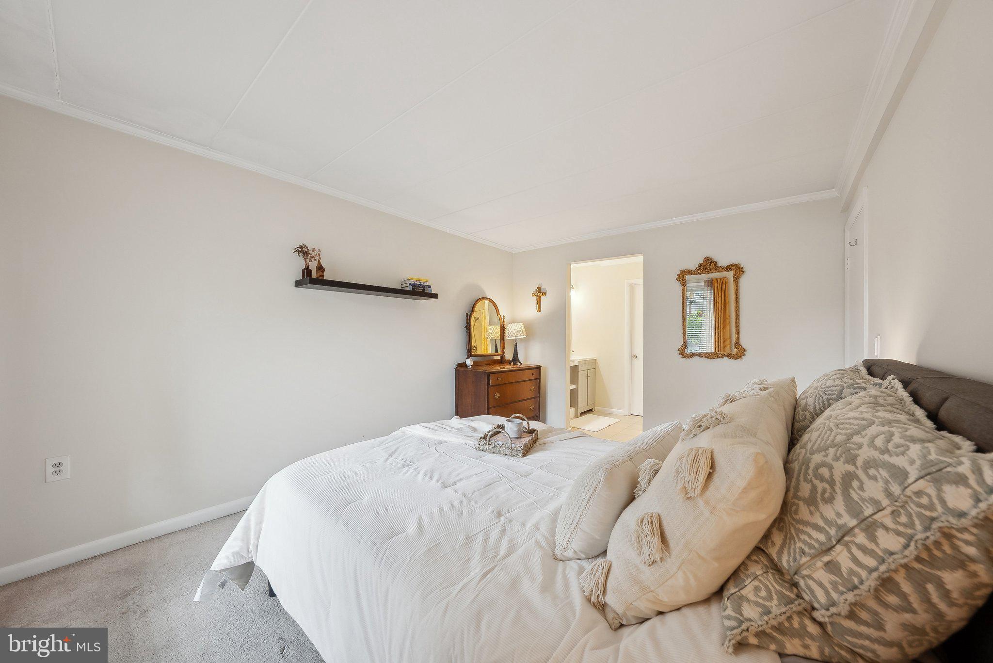 TERRACE TOWNHOME - Residential