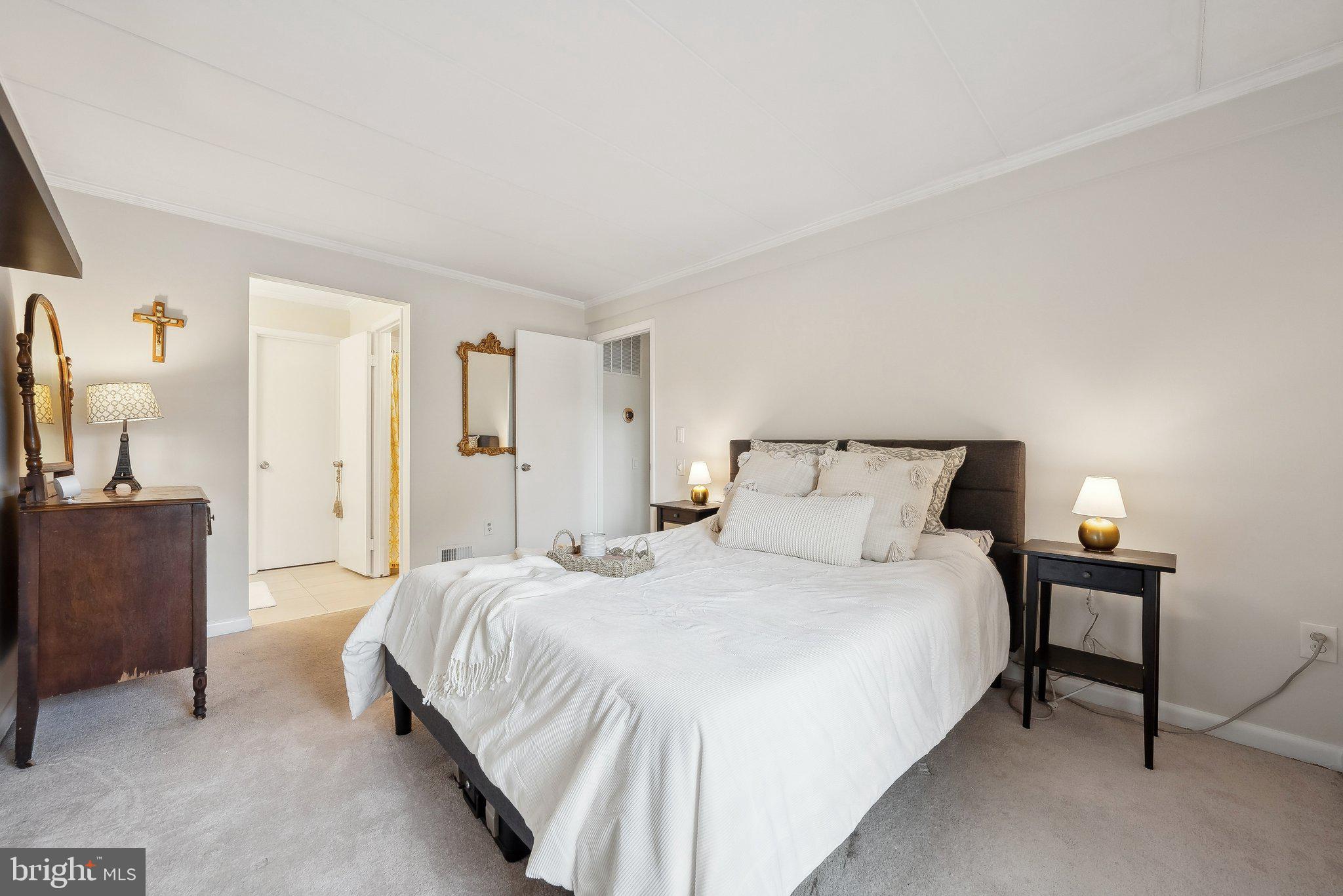 TERRACE TOWNHOME - Residential