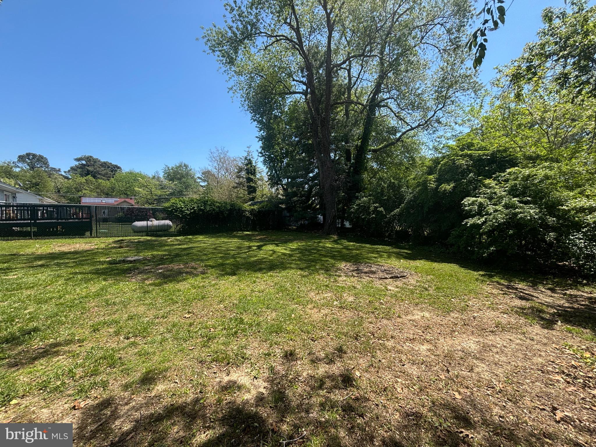 ROUSBY HALL WOODS - Residential