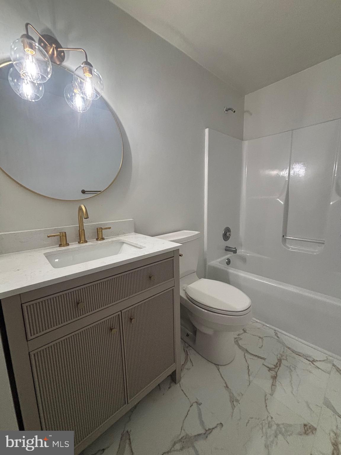 ROUSBY HALL WOODS - Residential