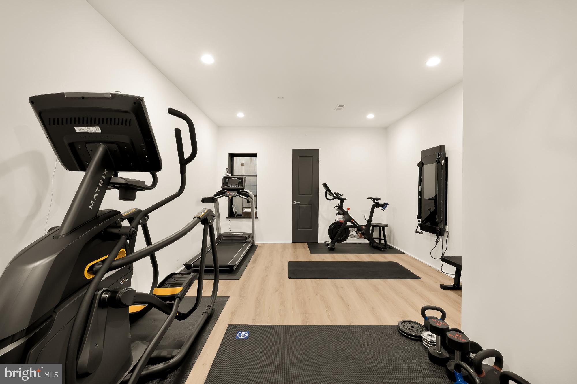 EDGEWOOD - Residential