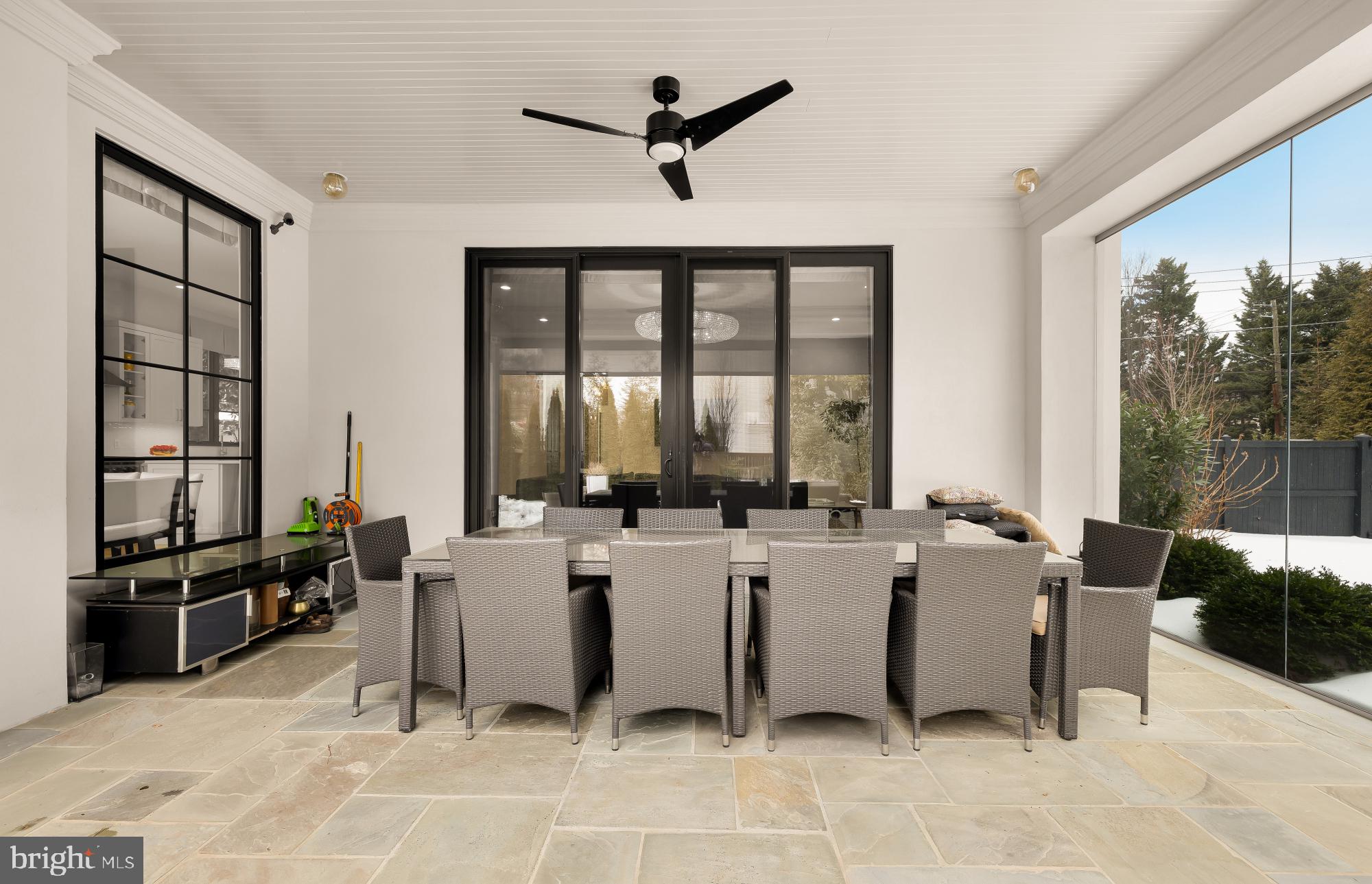 EDGEWOOD - Residential