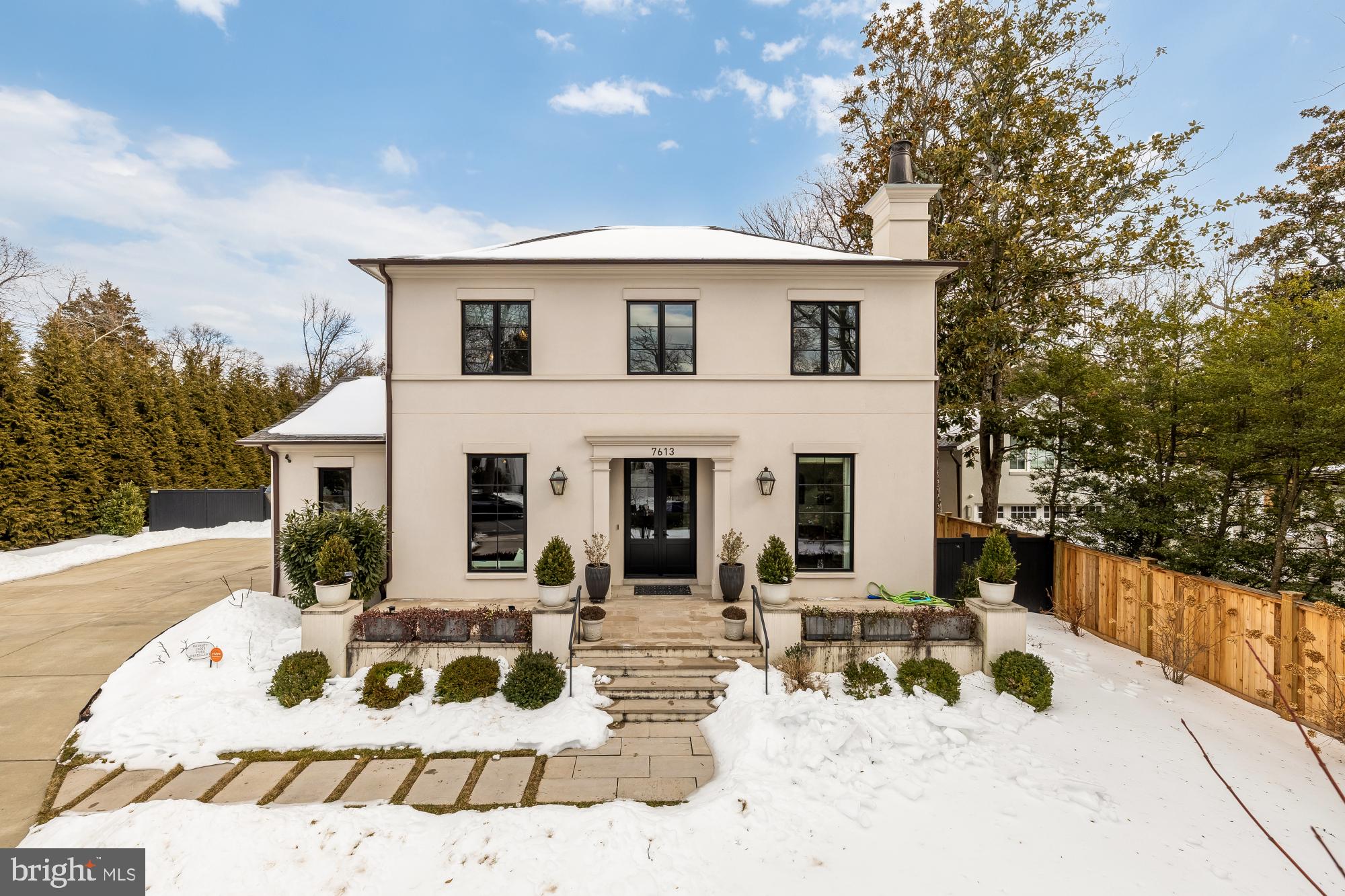 EDGEWOOD - Residential