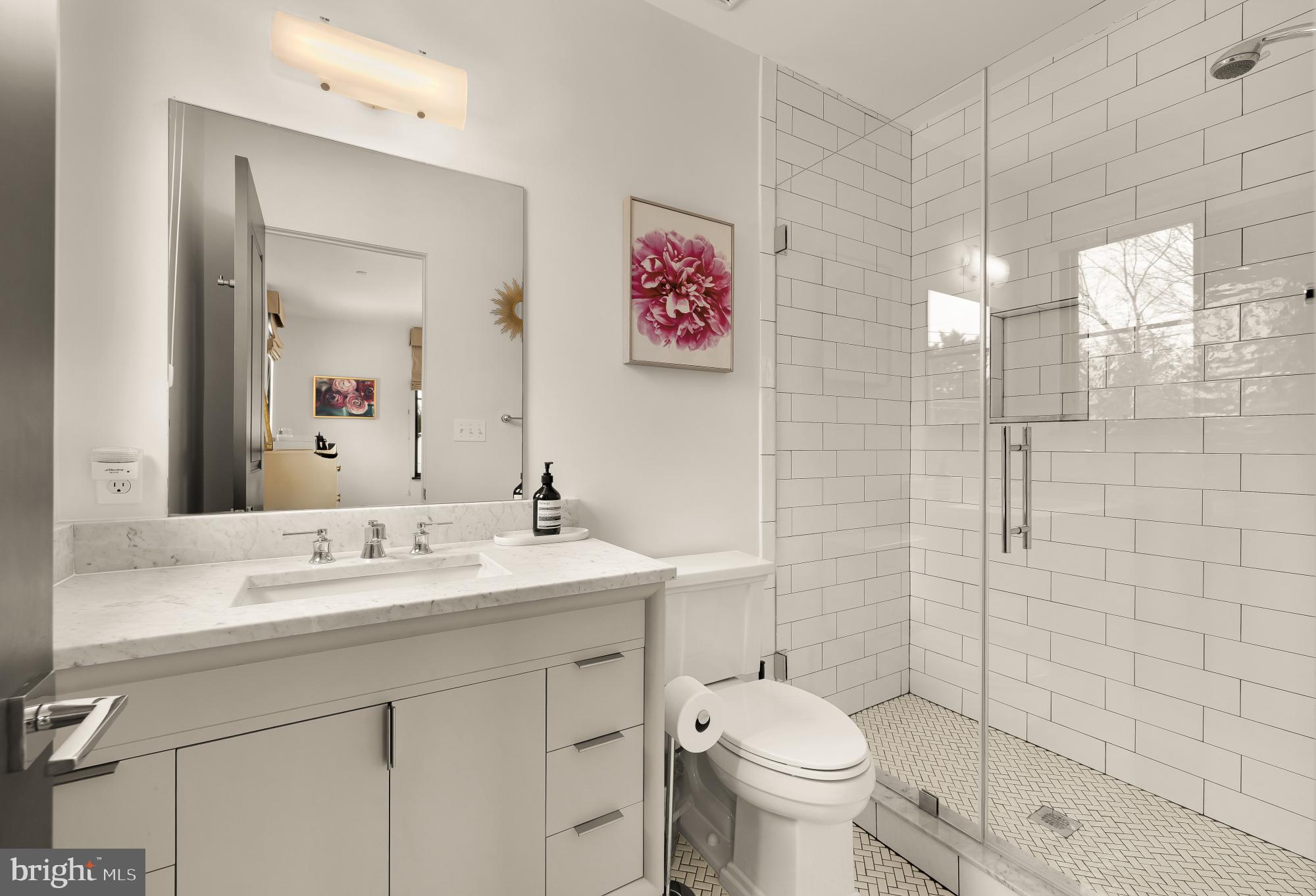 EDGEWOOD - Residential