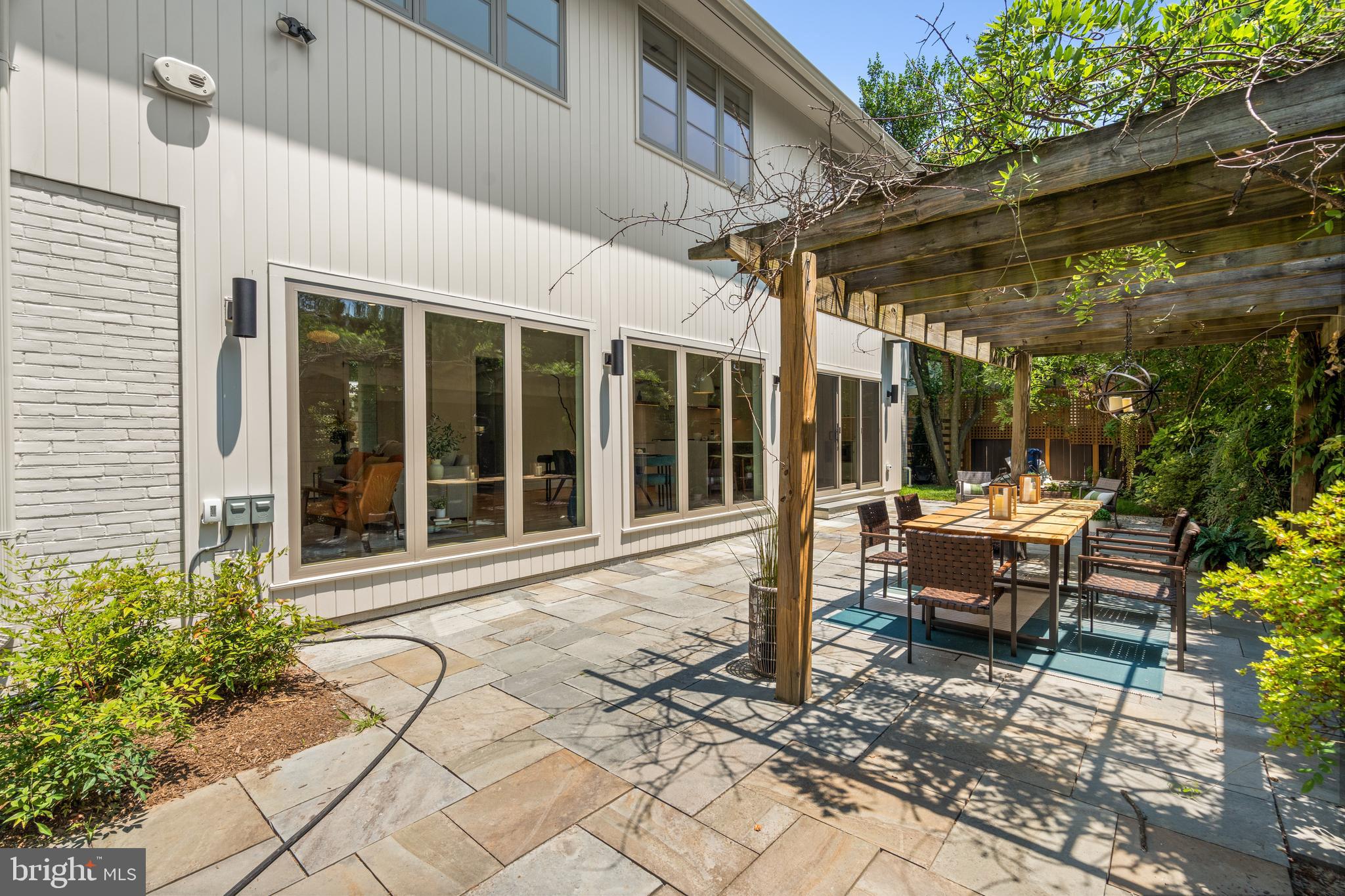 SOMERSET HEIGHTS - Residential