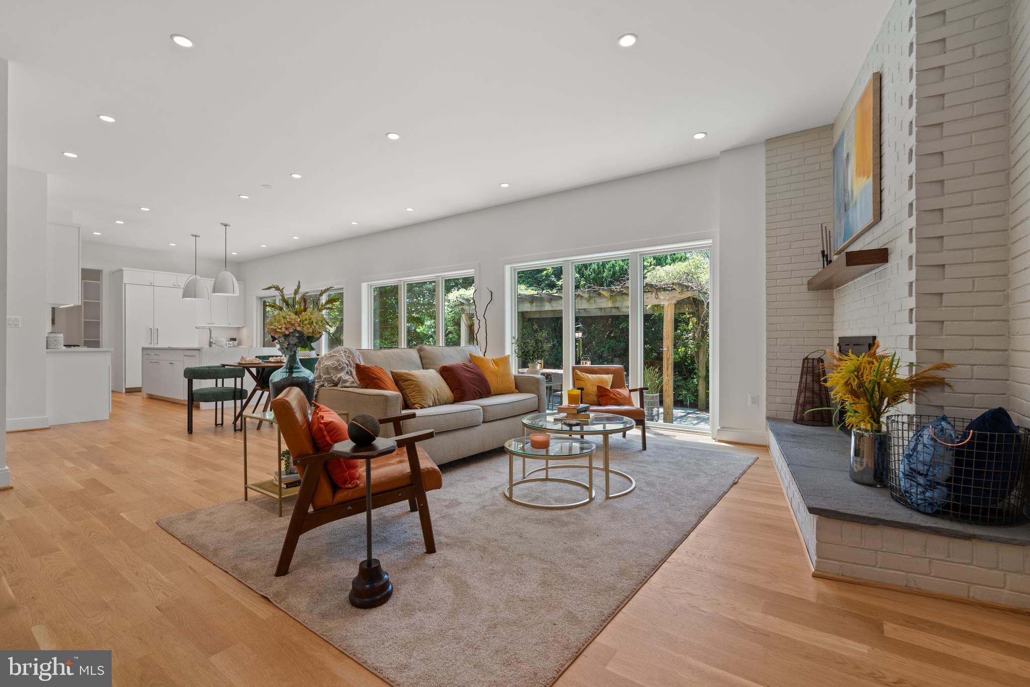 SOMERSET HEIGHTS - Residential