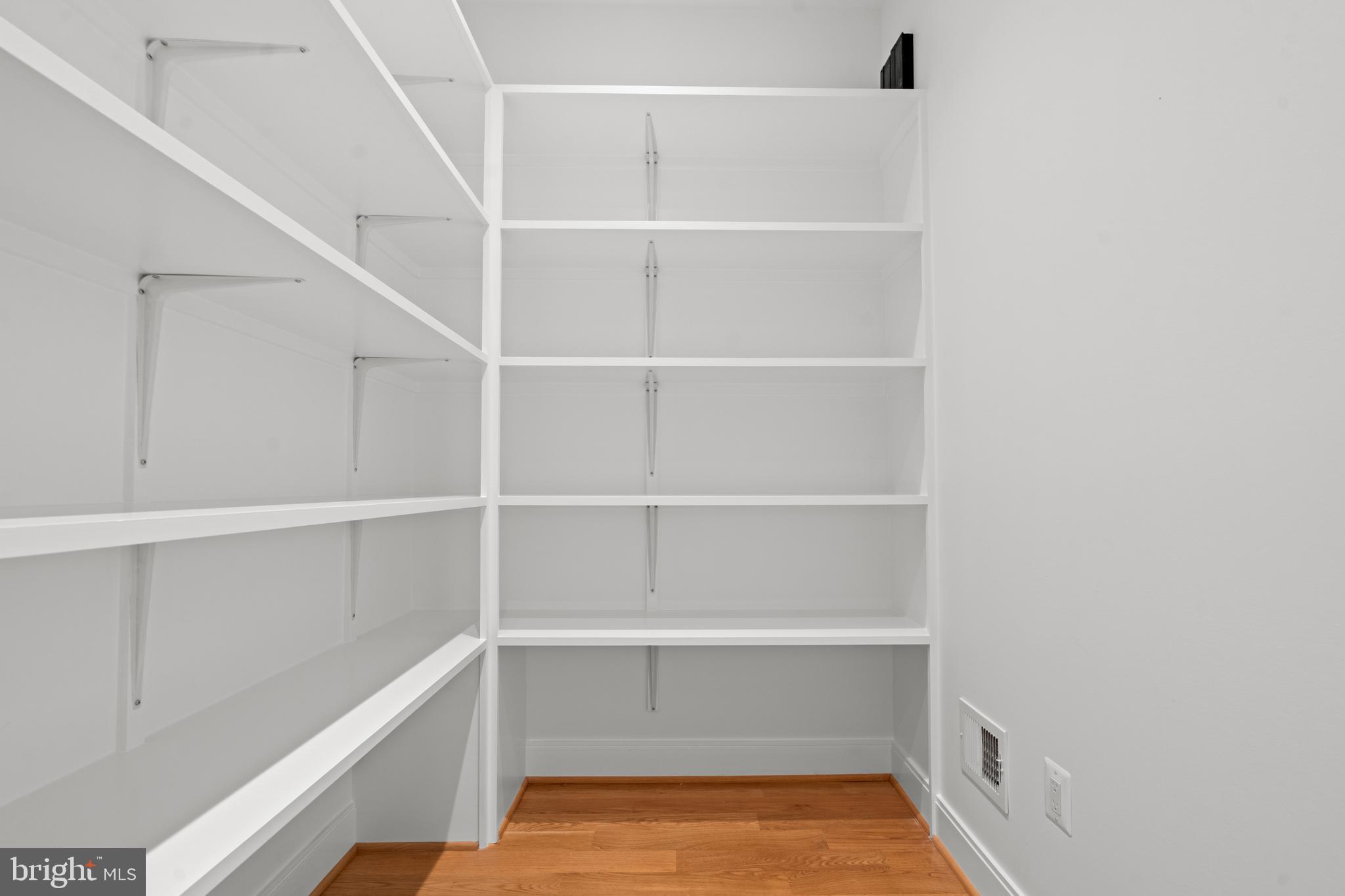 SOMERSET HEIGHTS - Residential