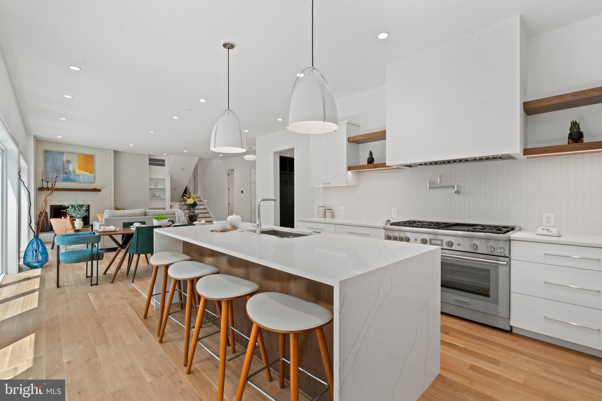 SOMERSET HEIGHTS - Residential