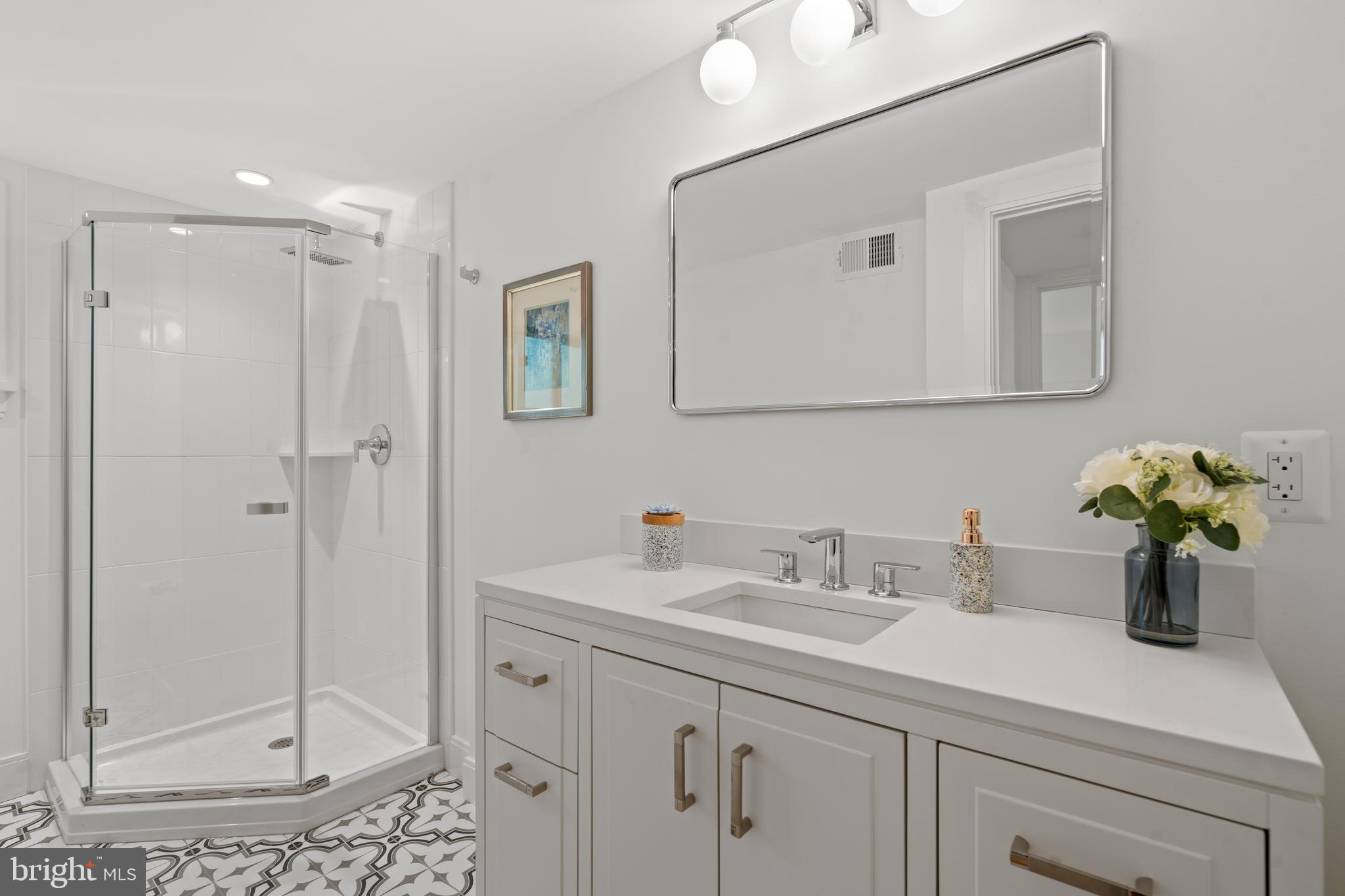 SOMERSET HEIGHTS - Residential