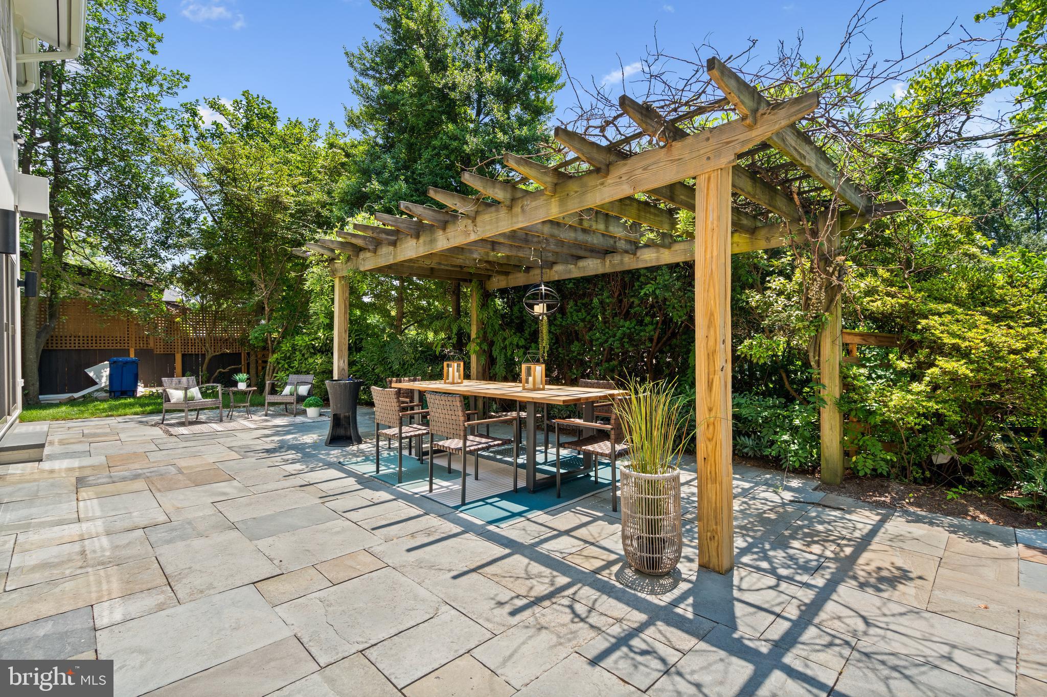 SOMERSET HEIGHTS - Residential